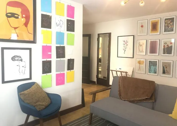 Gallery Loft Of #1 Host In Il
